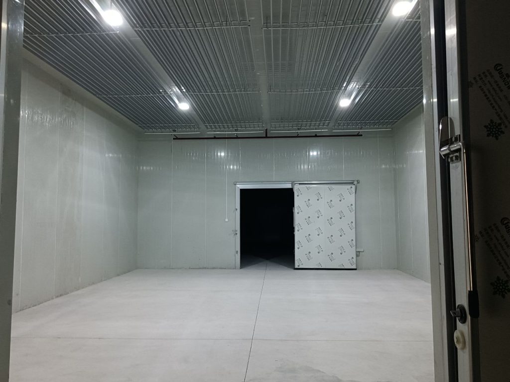 铝排移门冷库